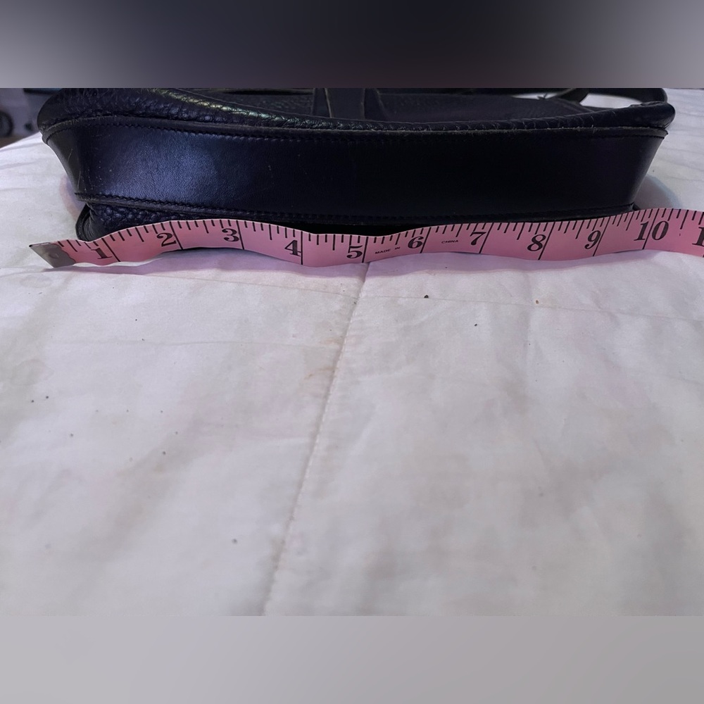 DOONEY & BOURKE Vintage Gianni Valanti Black Pebble Leather Crossbody/Saddle Bag - Picture 10 of 11